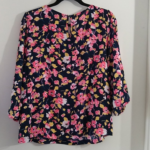 Lauren Conrad Blouse - Lg. - Picture 6 of 6